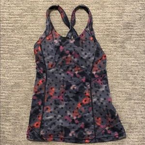 Lululemon scuba tank size 4
